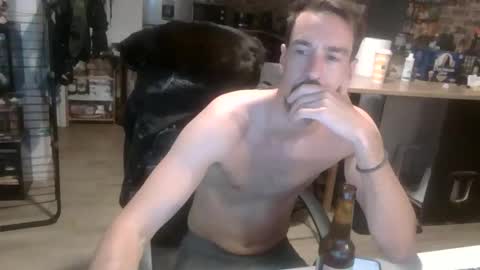 Isaac online show from 10/19/25, 08:09