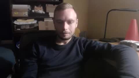 Snapshot of nontipperjakub chatting on 10/18/25, 07:03 J. online show from 10/18/25, 07:03
