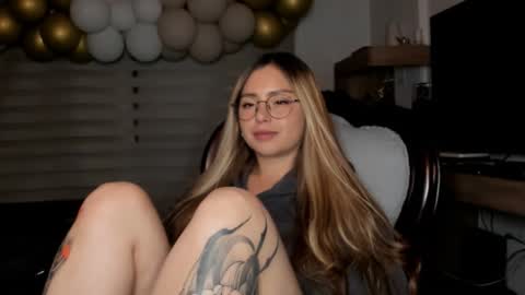 Ara online show from 11/06/25, 07:09