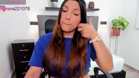 Nora online show from 12/22/24, 02:39