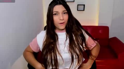 Nora online show from 09/10/25, 09:15