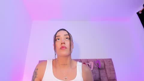 Snapshot of nora_dasilva chatting on 05/22/26, 02:51 Nora Da Silva online show from 05/22/26, 02:51