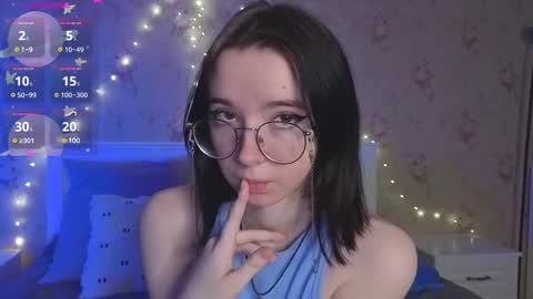 Nora Failure online show from 02/10/25, 06:20