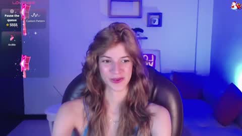 Nora online show from 02/25/25, 07:03