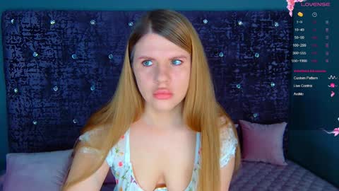 Nora online show from 04/04/26, 02:10