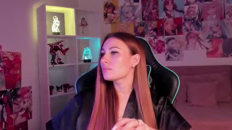 NoraFoxes online show from 11/27/25, 05:37