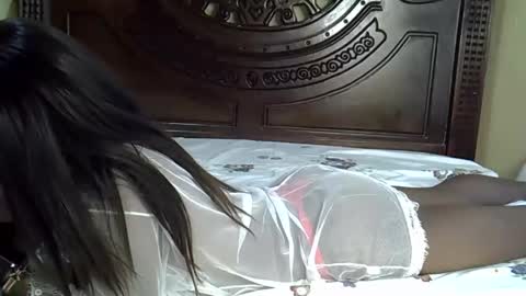 norah_pure online show from 09/20/25, 06:58