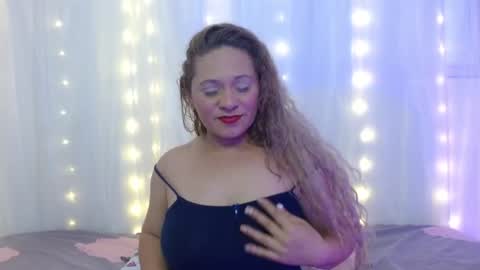 norapaker online show from 09/23/25, 08:23