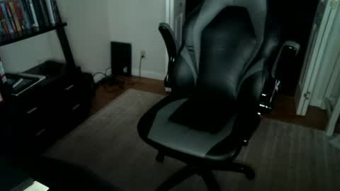 Snapshot of norcaljack01 chatting on 10/06/25, 12:24 Jack online show from 10/06/25, 12:24