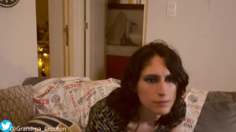 Snapshot of noreallyilikepeanuts chatting on 03/04/25, 01:55 Ariane online show from 03/04/25, 01:55