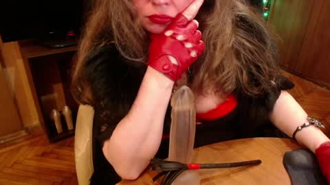 Snapshot of norma_gin chatting on 12/01/24, 11:14 miss Tress online show from 12/01/24, 11:14