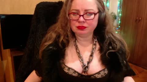 Snapshot of norma_gin chatting on 12/03/24, 11:02 miss Tress online show from 12/03/24, 11:02