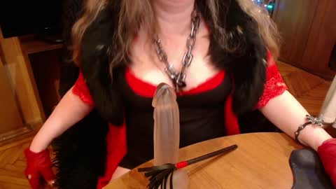 Snapshot of norma_gin chatting on 01/18/25, 12:57 miss Tress online show from 01/18/25, 12:57