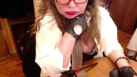 Snapshot of norma_gin chatting on 02/13/25, 05:48 miss Tress online show from 02/13/25, 05:48