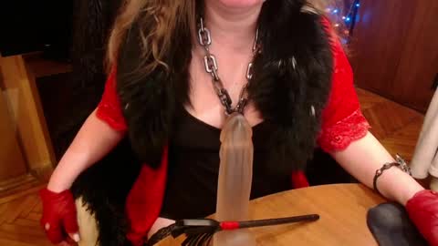 Snapshot of norma_gin chatting on 03/06/25, 11:42 miss Tress online show from 03/06/25, 11:42