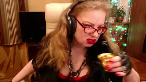 Snapshot of norma_gin chatting on 05/03/26, 08:59 miss Tress online show from 05/03/26, 08:59