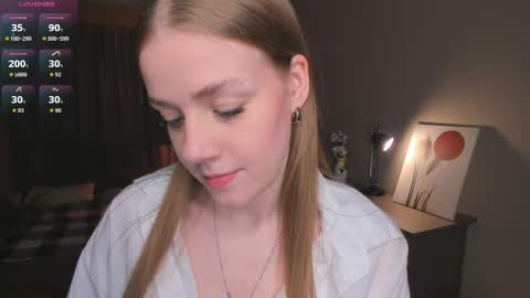 Snapshot of normaemans chatting on 10/10/25, 07:46 Beatrice online show from 10/10/25, 07:46