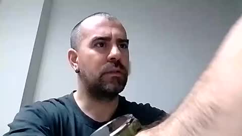 Snapshot of normalito42 chatting on 03/04/25, 07:41 NORMALITO online show from 03/04/25, 07:41