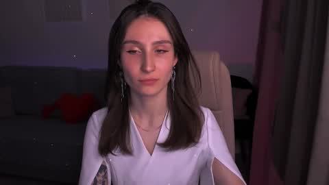 Snapshot of north_valkyrie chatting on 12/18/24, 08:03 Hazel online show from 12/18/24, 08:03