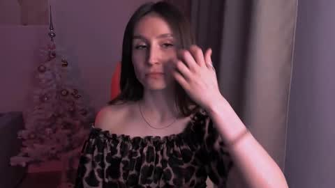 Snapshot of north_valkyrie chatting on 01/06/25, 01:09 Hazel online show from 01/06/25, 01:09