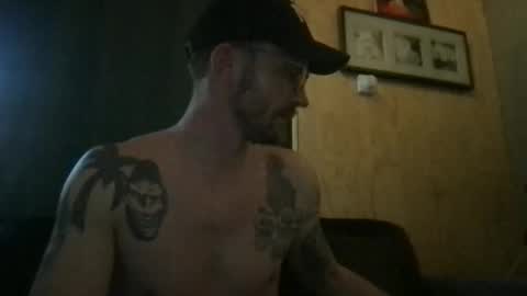 Snapshot of northernv1k1ng chatting on 05/17/26, 04:03 northernv1k1ng online show from 05/17/26, 04:03