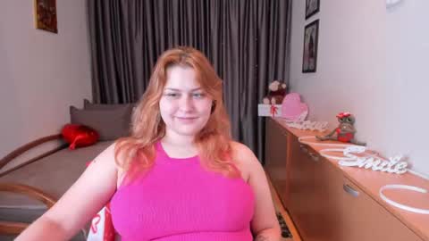 Snapshot of nortystaar chatting on 06/09/26, 10:54 NORA online show from 06/09/26, 10:54