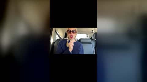 Snapshot of noscandal chatting on 02/06/26, 06:33 noscandal online show from 02/06/26, 06:33