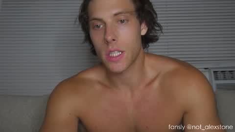 Snapshot of not_alexstone chatting on 11/05/25, 02:22 not_alexstone online show from 11/05/25, 02:22