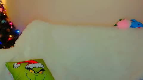 hi glad to chat online show from 12/23/24, 11:49