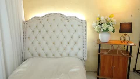 Kyline online show from 10/11/25, 02:44