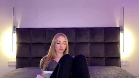 Goldie online show from 11/07/25, 03:56