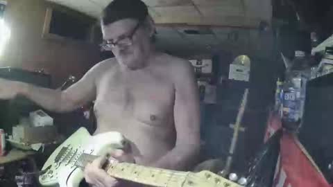 Snapshot of notflamingfart chatting on 03/07/26, 01:13 notflamingfart online show from 03/07/26, 01:13