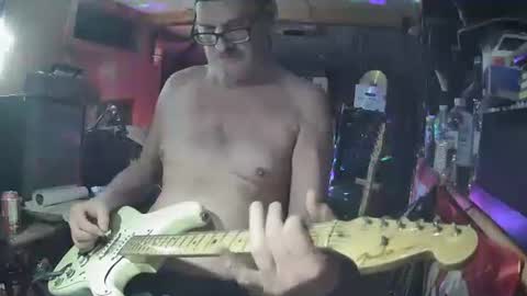 Snapshot of notflamingfart chatting on 03/23/26, 02:10 notflamingfart online show from 03/23/26, 02:10