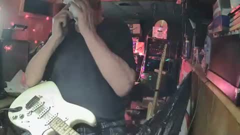 Snapshot of notflamingfart chatting on 04/12/26, 06:07 notflamingfart online show from 04/12/26, 06:07