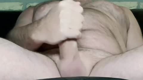 Snapshot of notos_cam chatting on 02/18/25, 04:58 Me online show from 02/18/25, 04:58