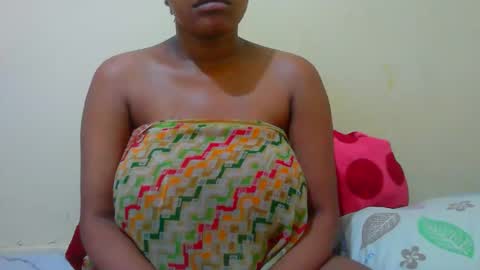 Snapshot of notoy1 chatting on 05/06/26, 12:52 notoy1 online show from 05/06/26, 12:52