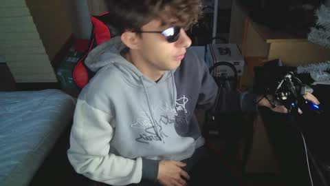 NotSpace   online show from 01/12/25, 04:08