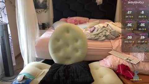 NotUrBabyMoms online show from 01/03/25, 06:57