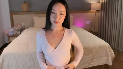 Snapshot of notyoursammy chatting on 03/24/26, 04:17 Sammy online show from 03/24/26, 04:17