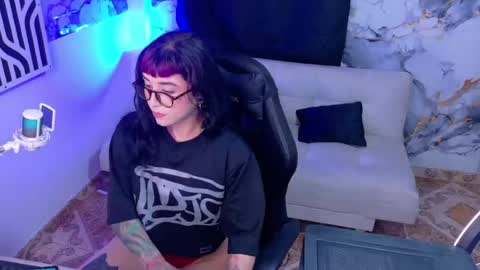 Snapshot of nova_kittyy chatting on 07/06/26, 01:02 Nova kitty tx online show from 07/06/26, 01:02