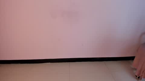 Snapshot of nova_swan chatting on 01/20/25, 10:26 NOVA online show from 01/20/25, 10:26