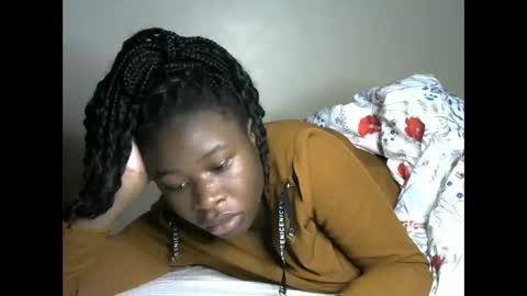 novaah online show from 11/09/25, 06:01