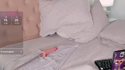 Andrea online show from 02/26/25, 06:32