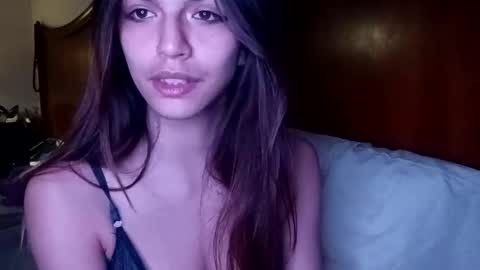 novalovelle online show from 03/02/26, 05:08