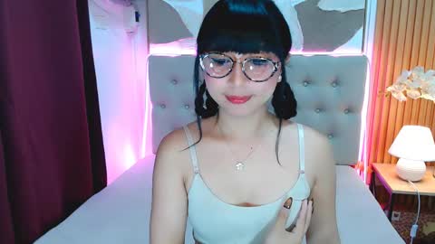 novalustre69 online show from 04/27/26, 04:27