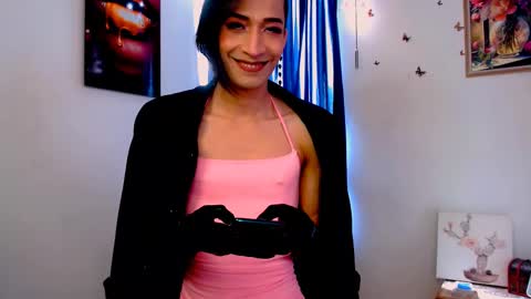 Snapshot of novanyx11 chatting on 02/24/25, 07:52 Nova... online show from 02/24/25, 07:52