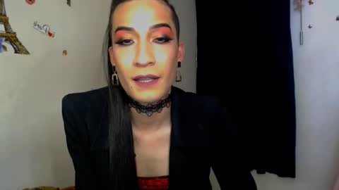 Snapshot of novanyx11 chatting on 09/24/25, 08:12 Nova... online show from 09/24/25, 08:12