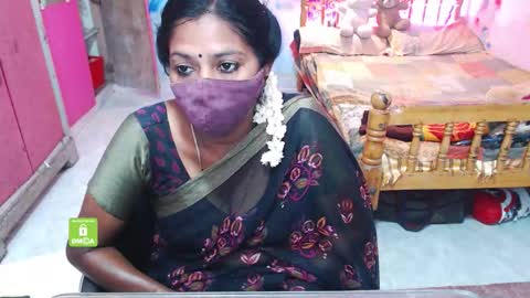 Snapshot of novapol chatting on 11/13/25, 06:12 Novapol online show from 11/13/25, 06:12