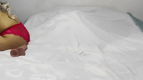 Snapshot of novavioleta chatting on 04/01/26, 03:29 novavioleta online show from 04/01/26, 03:29