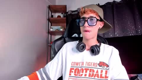 Nova online show from 12/03/25, 06:28